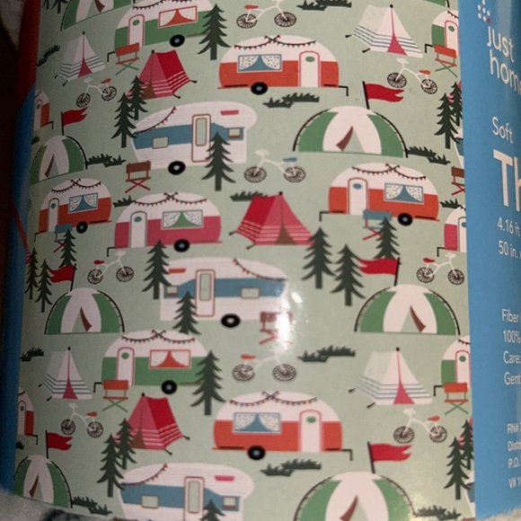 NWT Just Home Soft Throw Blanket - Picture 2 of 4